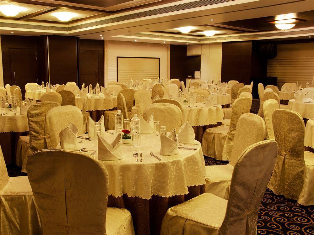 Ramee Grand And Spa, Hotel