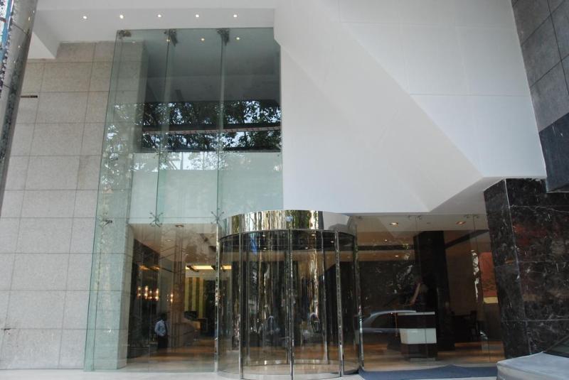 Ramee Grand And Spa, Hotel